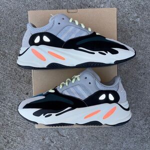 Adidas Yeezy Boost 700 ‘Waverunner’ 8.5 men’s authentic